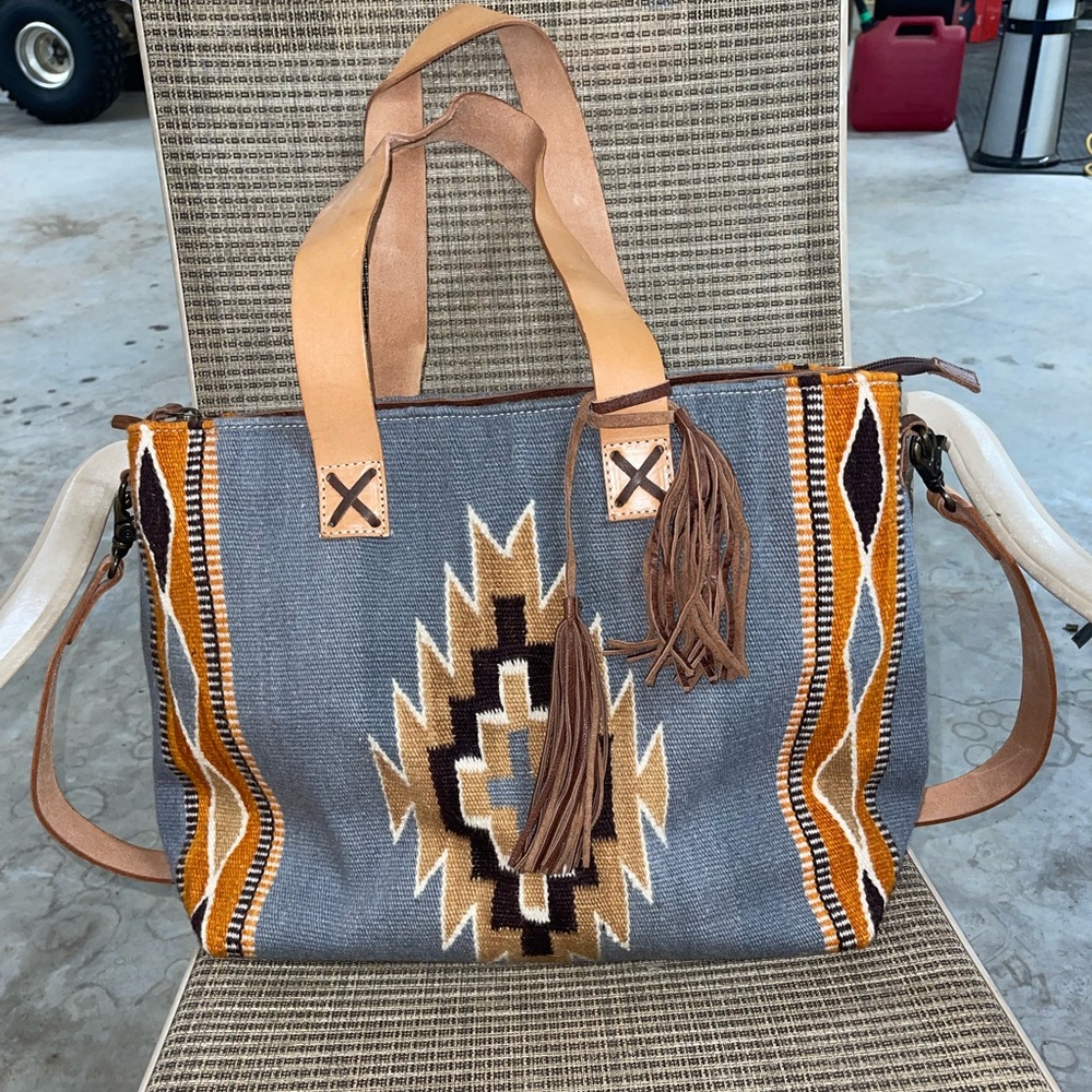American Darling overnight bag